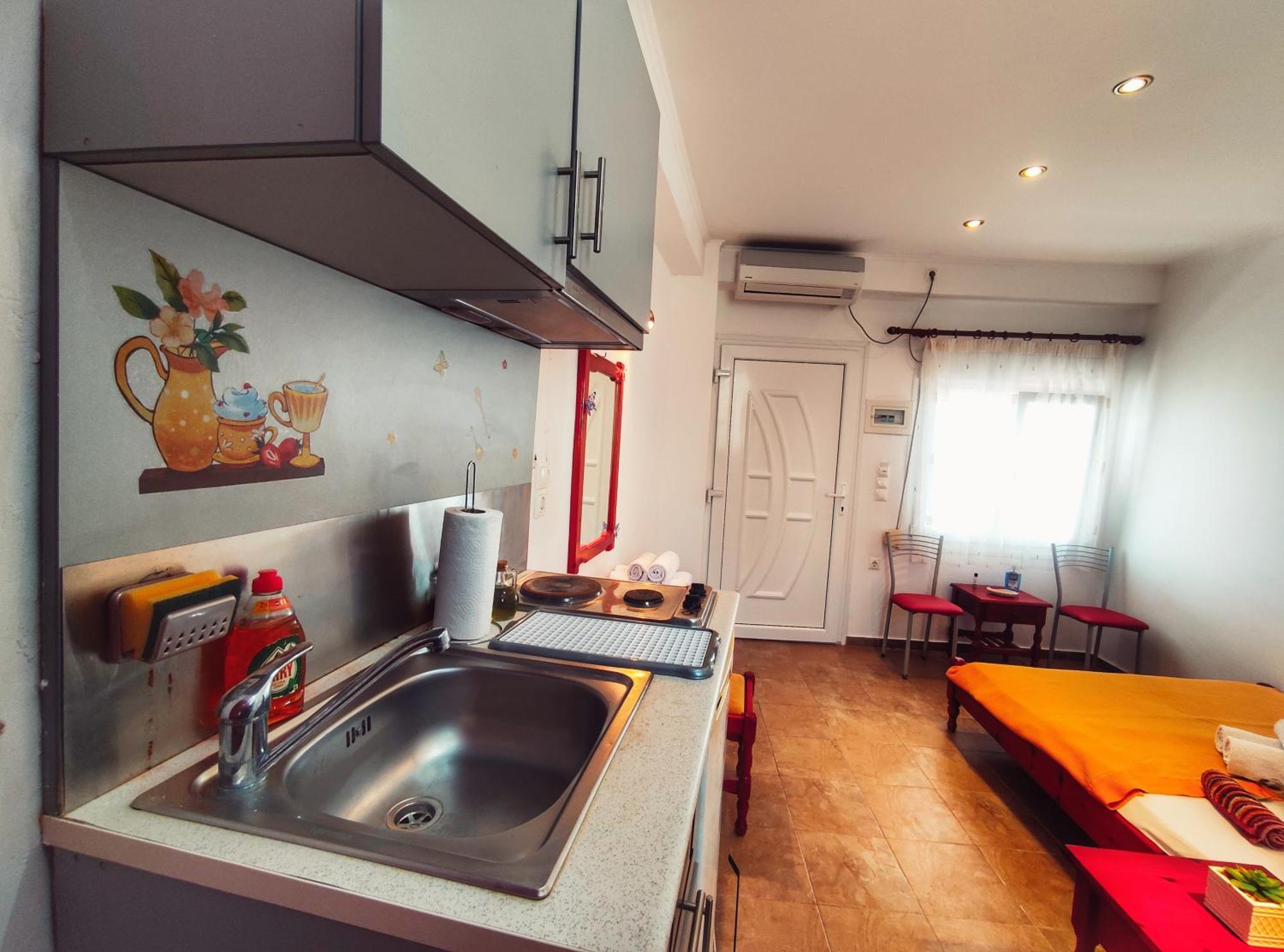 Rena'S Rooms Μελίντα Melinta Quarto foto
