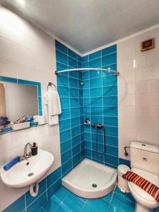 Rena'S Rooms Μελίντα Melinta Exterior foto